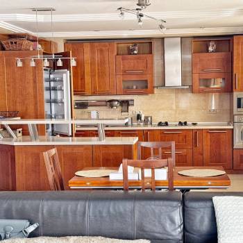 Продается Многокомнатная квартира, 138 м²