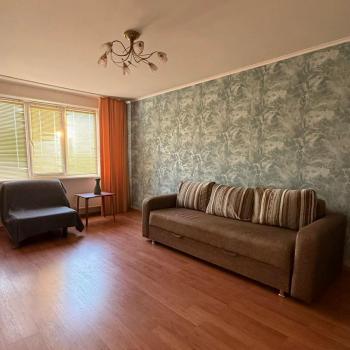 Сдается Многокомнатная квартира, 80 м²