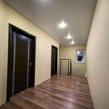 Продается Многокомнатная квартира, 107,3 м²