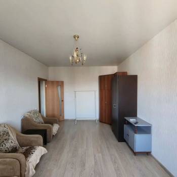 Продается 1-комнатная квартира, 43,2 м²
