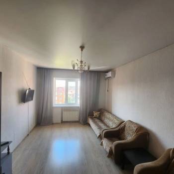 Продается 1-комнатная квартира, 43,2 м²