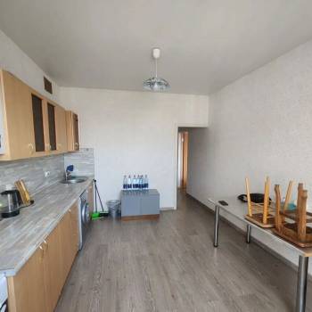 Продается 1-комнатная квартира, 43,2 м²