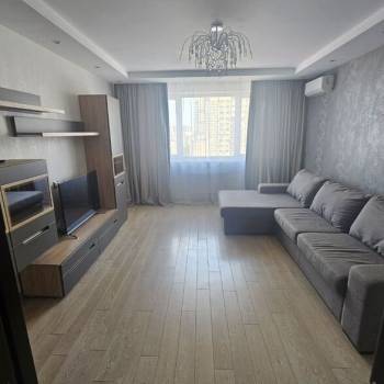Сдается Многокомнатная квартира, 96 м²