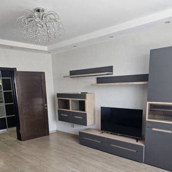 Сдается Многокомнатная квартира, 96 м²