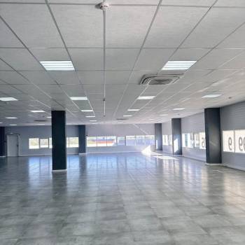Сдается Нежилое помещение, 539 м²