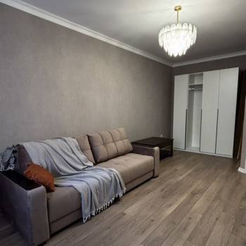 Сдается 1-комнатная квартира, 35 м²