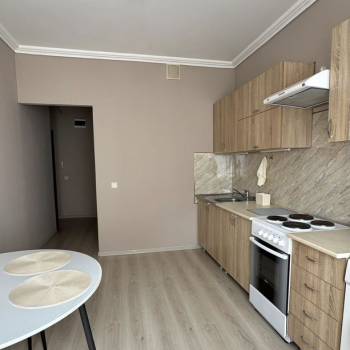 Сдается 1-комнатная квартира, 41 м²