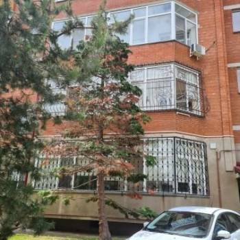 Продается Многокомнатная квартира, 160 м²