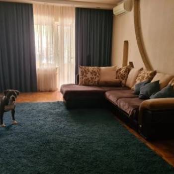 Продается Многокомнатная квартира, 160 м²