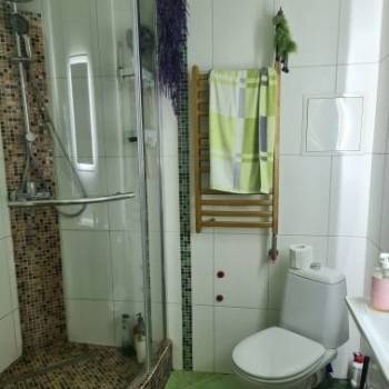 Продается Многокомнатная квартира, 160 м²