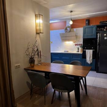 Продается Многокомнатная квартира, 100 м²