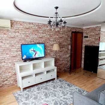 Сдается Многокомнатная квартира, 60 м²