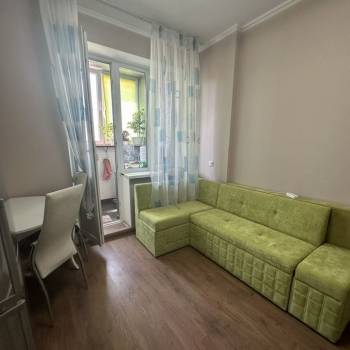 Продается 1-комнатная квартира, 40 м²