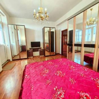 Сдается Многокомнатная квартира, 125 м²