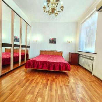 Сдается Многокомнатная квартира, 125 м²