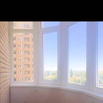 Сдается 2-х комнатная квартира, 77,1 м²