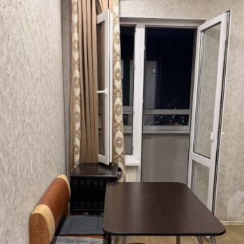 Сдается 1-комнатная квартира, 40 м²