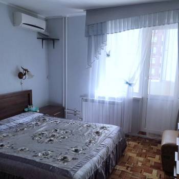 Сдается 2-х комнатная квартира, 70 м²