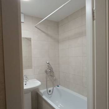 Сдается Многокомнатная квартира, 60 м²