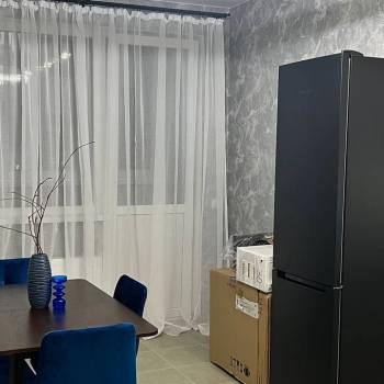 Сдается Многокомнатная квартира, 84 м²