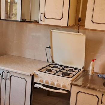 Продается 1-комнатная квартира, 36 м²