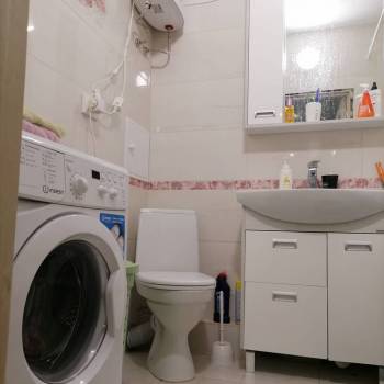Сдается 1-комнатная квартира, 46 м²