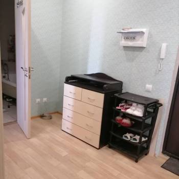 Сдается 1-комнатная квартира, 46 м²