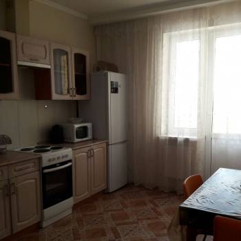 Сдается 1-комнатная квартира, 45 м²