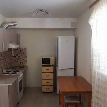 Продается 1-комнатная квартира, 28 м²