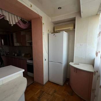 Сдается 1-комнатная квартира, 43 м²