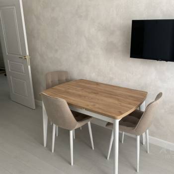 Сдается 1-комнатная квартира, 56 м²