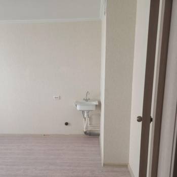 Продается 1-комнатная квартира, 40,7 м²
