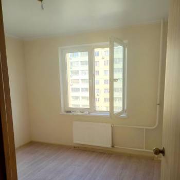 Продается 1-комнатная квартира, 40,7 м²