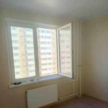 Продается 1-комнатная квартира, 40,7 м²