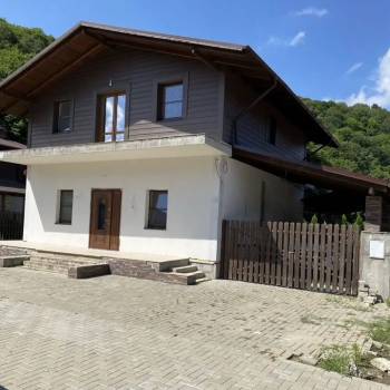 Продается Дом, 205 м²