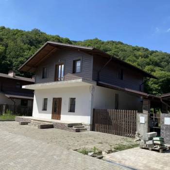 Продается Дом, 205 м²