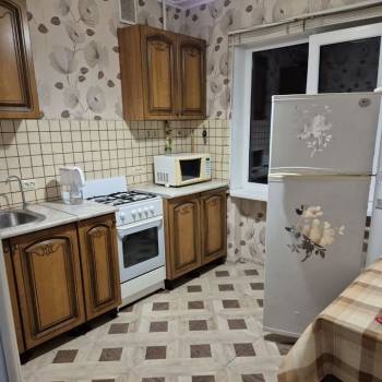 Сдается 1-комнатная квартира, 32 м²