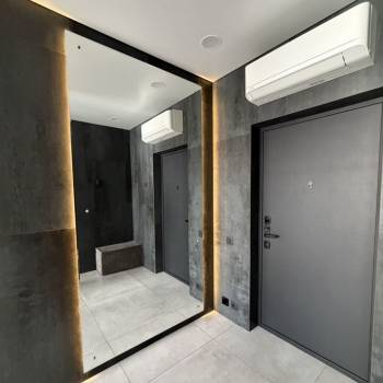 Продается 1-комнатная квартира, 38 м²