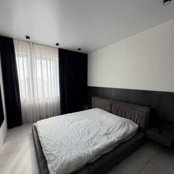 Продается 1-комнатная квартира, 38 м²