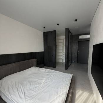 Продается 1-комнатная квартира, 38 м²