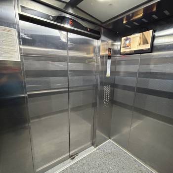 Продается 2-х комнатная квартира, 91,8 м²