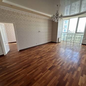 Продается 2-х комнатная квартира, 91,8 м²