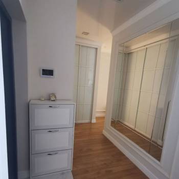 Сдается 1-комнатная квартира, 55 м²