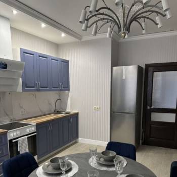 Сдается 2-х комнатная квартира, 75 м²