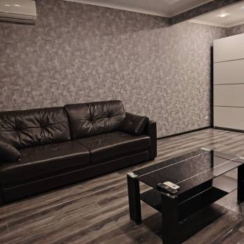Сдается 1-комнатная квартира, 41 м²
