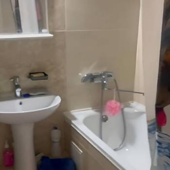Продается 1-комнатная квартира, 47 м²