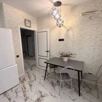 Сдается 2-х комнатная квартира, 60 м²