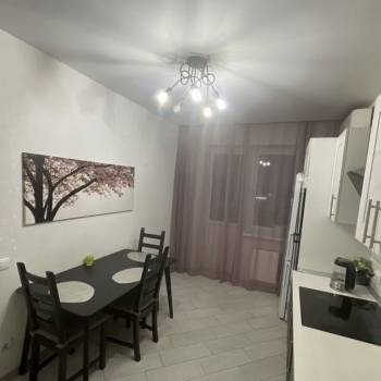 Продается 2-х комнатная квартира, 61,8 м²