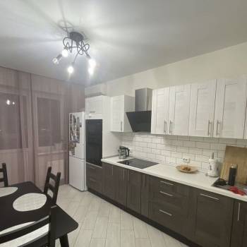 Продается 2-х комнатная квартира, 61,8 м²