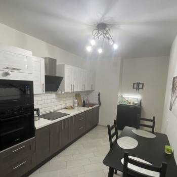 Продается 2-х комнатная квартира, 61,8 м²